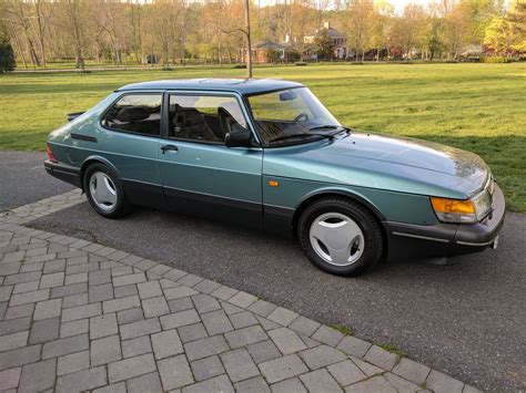 1991 Saab 900