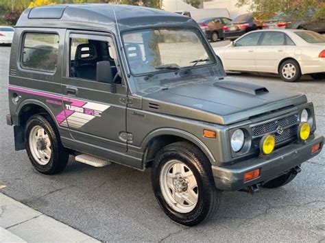 1991 Suzuki Samurai photo