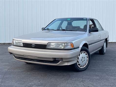 1991 Toyota Camry photo