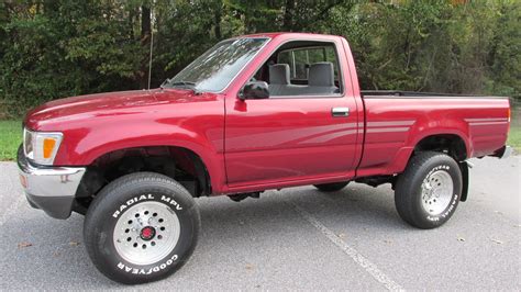 1991 Toyota Toyota truck photo