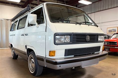 1991 Volkswagen Vanagon photo