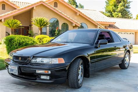 1992 Acura Legend photo