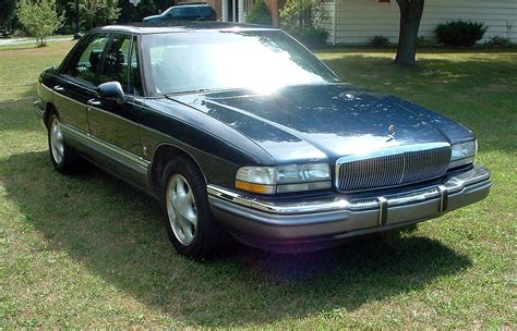 1992 Buick Park avenue photo