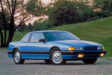 1992 Buick Regal photo