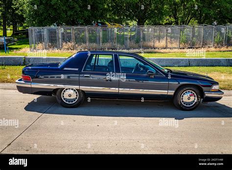 1992 Buick Roadmaster photo