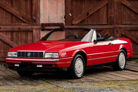 1992 Cadillac Allante photo