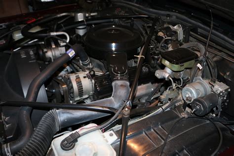 1992 Cadillac Brougham engine