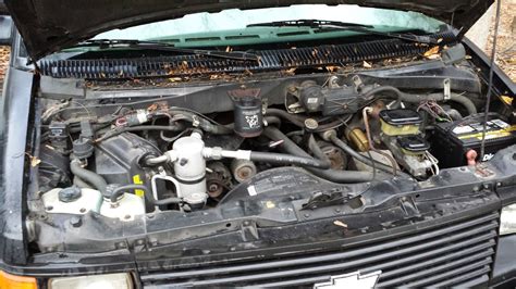 1992 Chevrolet Astr0 engine