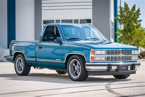 1992 Chevrolet C1500 photo