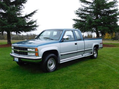 1992 Chevrolet K2500 photo