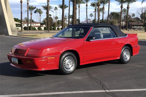 1992 Chrysler Lebaron convertible photo