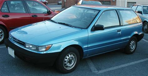 1992 Dodge Colt photo