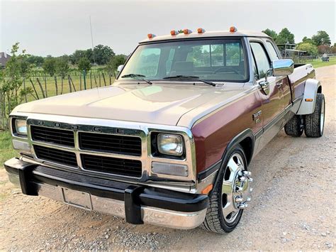 1992 Dodge Ram 3500 engine