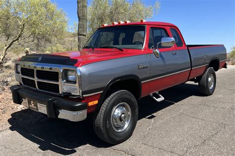 1992 Dodge W250 engine