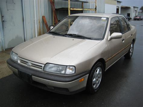 1992 Infiniti G20 photo