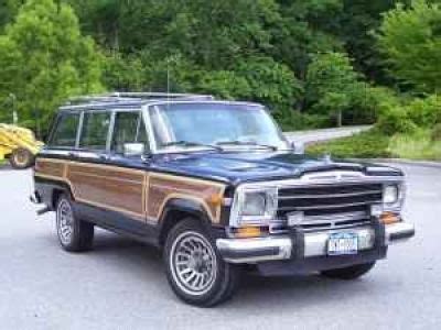 1992 Jeep Wagoneer engine