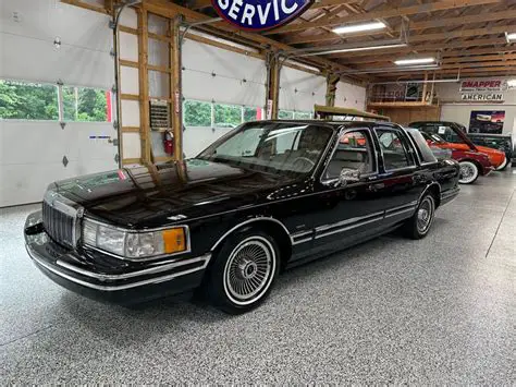 1992 Lincoln Town car engine