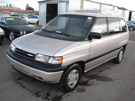 1992 Mazda Mpv photo