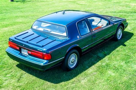 1992 Mercury Cougar photo