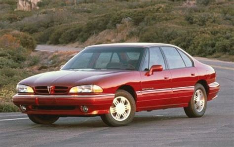 1992 Pontiac Bonneville photo