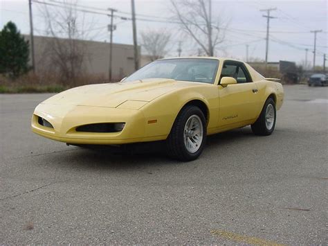 1992 Pontiac Firebird photo