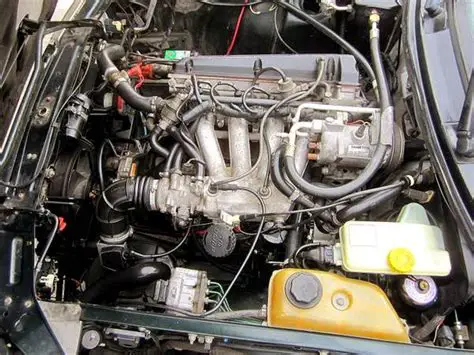 1992 Saab 900 engine