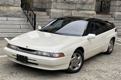 1992 Subaru Svx photo