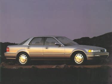 1993 Acura Vigor photo