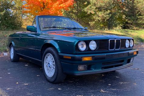 1993 Bmw 325 photo