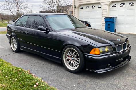 1993 Bmw 325i photo