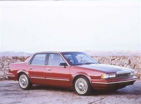 1993 Buick Century photo