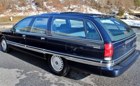 1993 Buick Estate photo