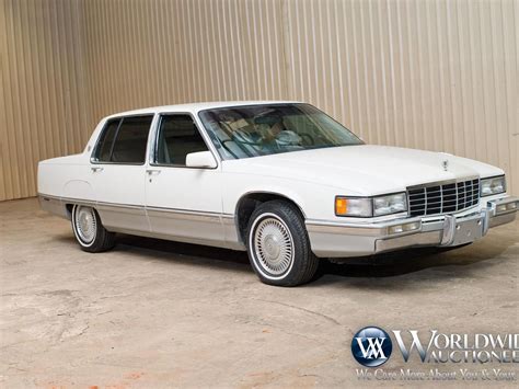 1993 Cadillac Sixty special photo