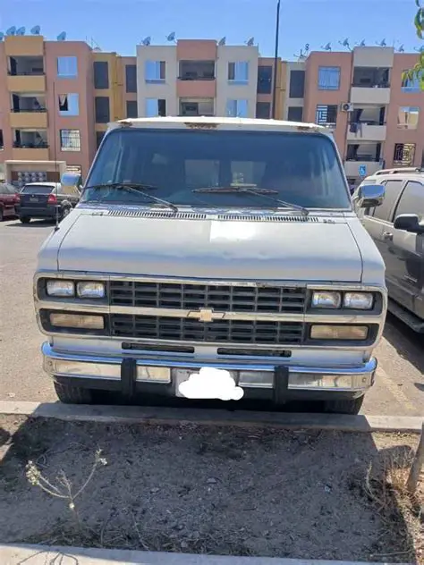 1993 Chevrolet Beauville engine