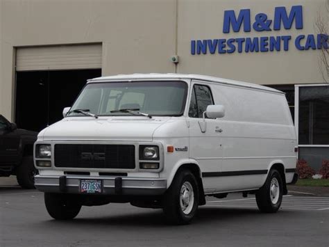 1993 Chevrolet G25 photo