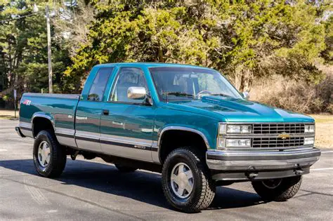 1993 Chevrolet Silverado photo