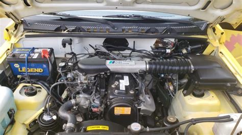 1993 Chevrolet Tracker engine