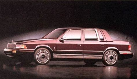 1993 Chrysler Landau photo