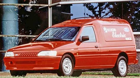 1993 Ford Ecostar photo