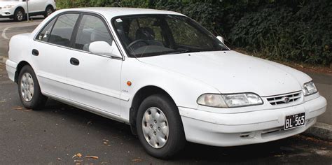 1993 Hyundai Sonata photo