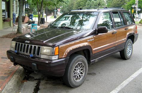 1993 Jeep Grand wagoneer engine