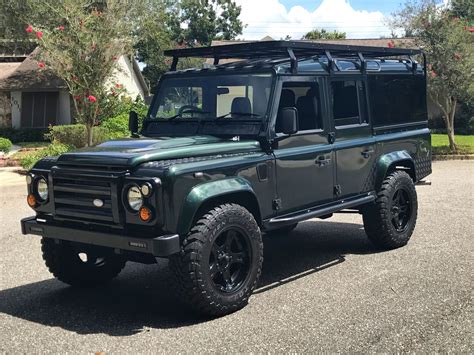 1993 Land rover Defender photo