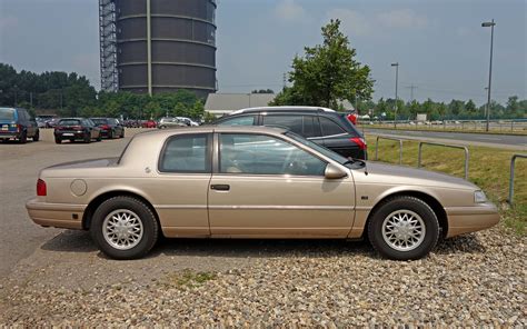 1993 Mercury Cougar photo