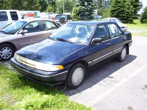 1993 Mercury Tracer photo