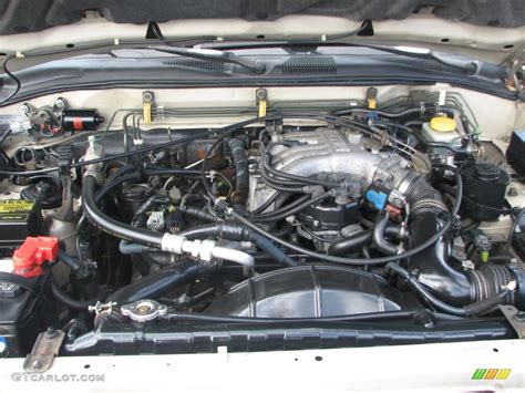 1993 Nissan Pathfinder engine