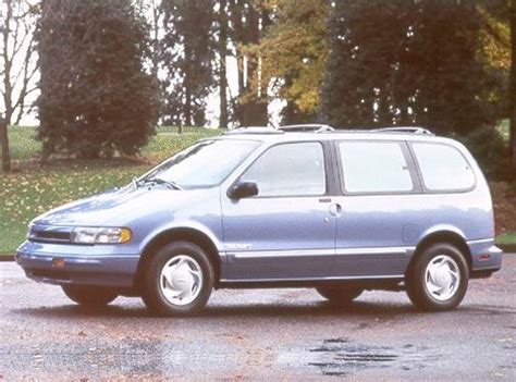 1993 Nissan Quest photo