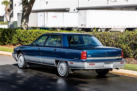 1993 Oldsmobile 98 engine