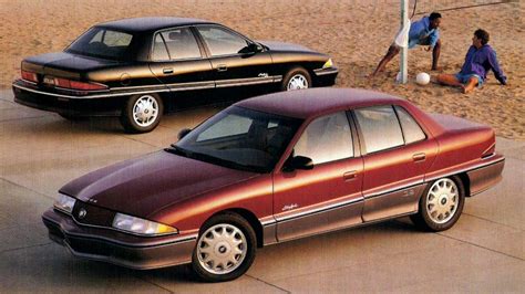 1993 Oldsmobile Achieva photo