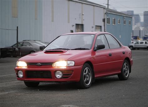 1993 Subaru Impreza photo