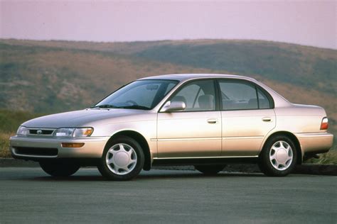 1993 Toyota Corolla photo